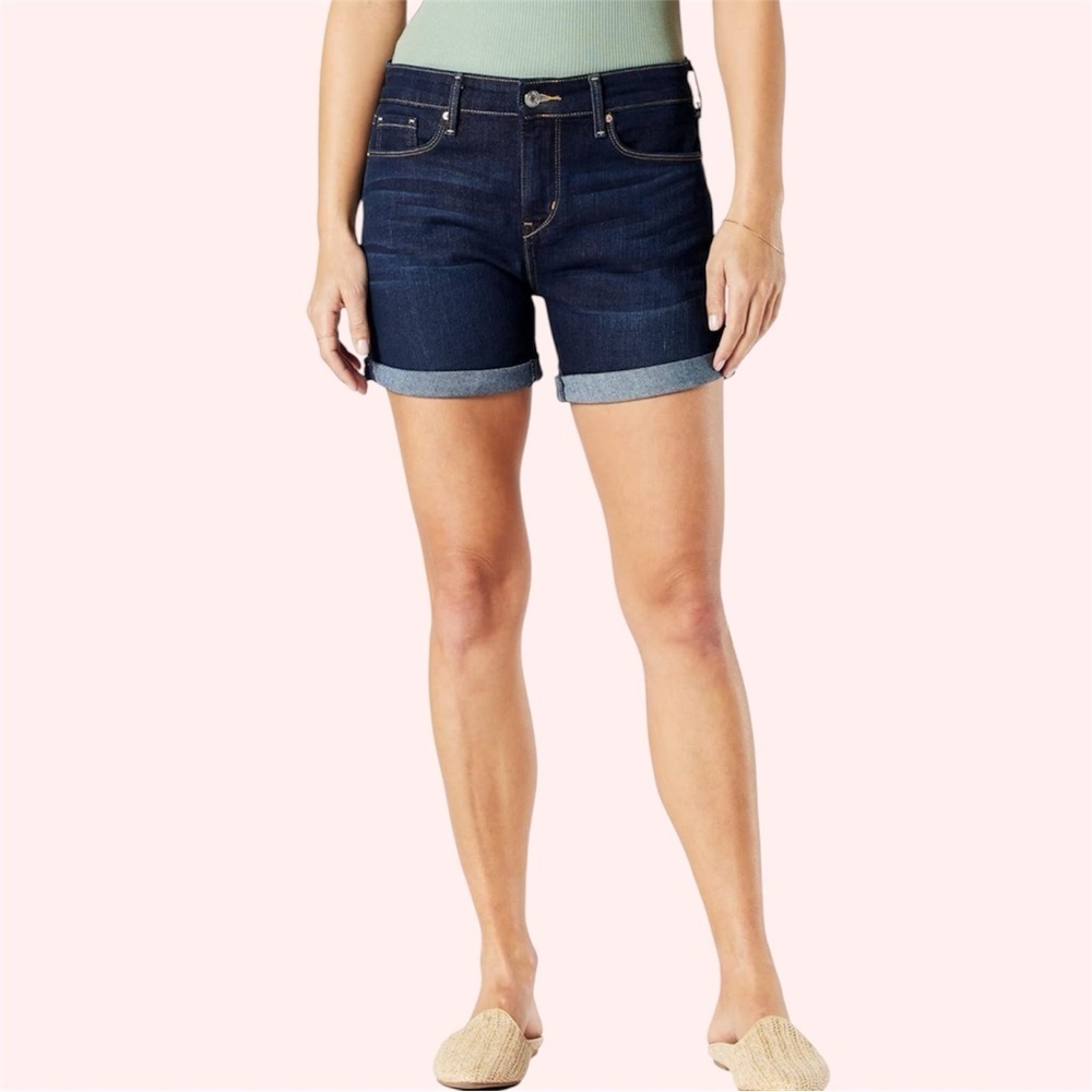 Levi Strauss & Co Signature Dark Wash Mid Rise Shorts Classic Cuffs Stretch Sz 2 - Picture 13 of 14